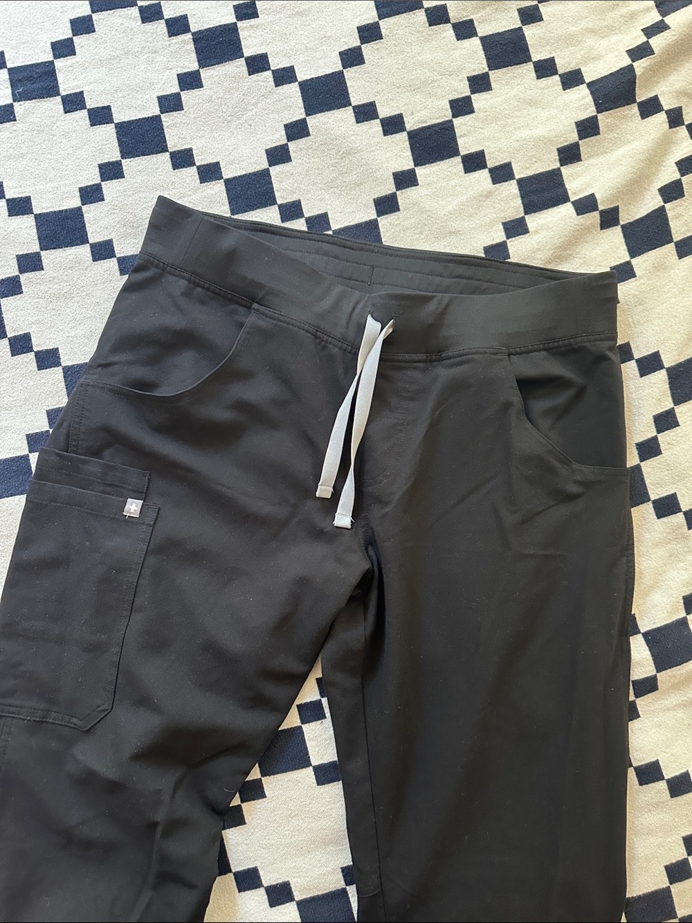 Kade scrub pants